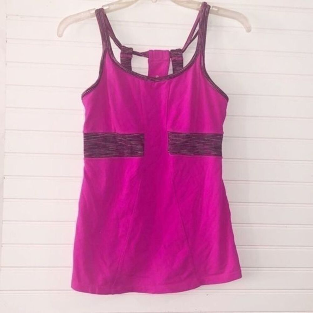 Athleta tank top size small women’s workout top